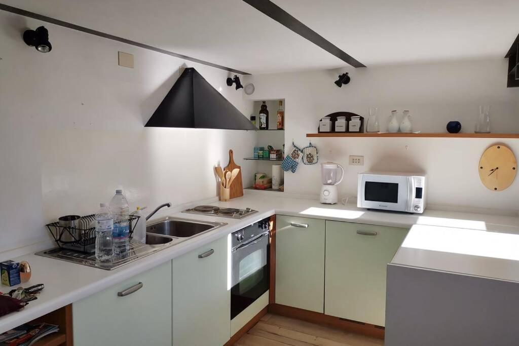Studio Loft In The Center Sanremo For 3 People Екстериор снимка