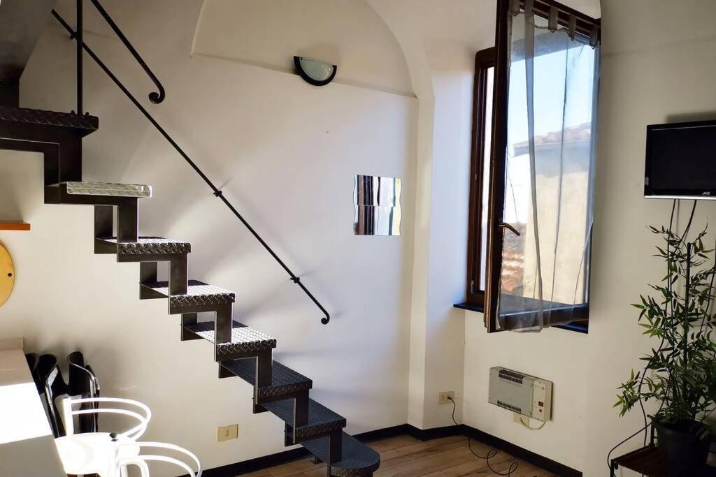 Studio Loft In The Center Sanremo For 3 People Екстериор снимка